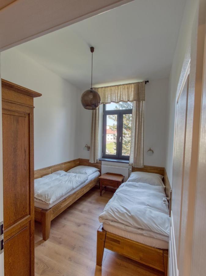 Apartmany Klasterni 84 Хейнице Екстериор снимка